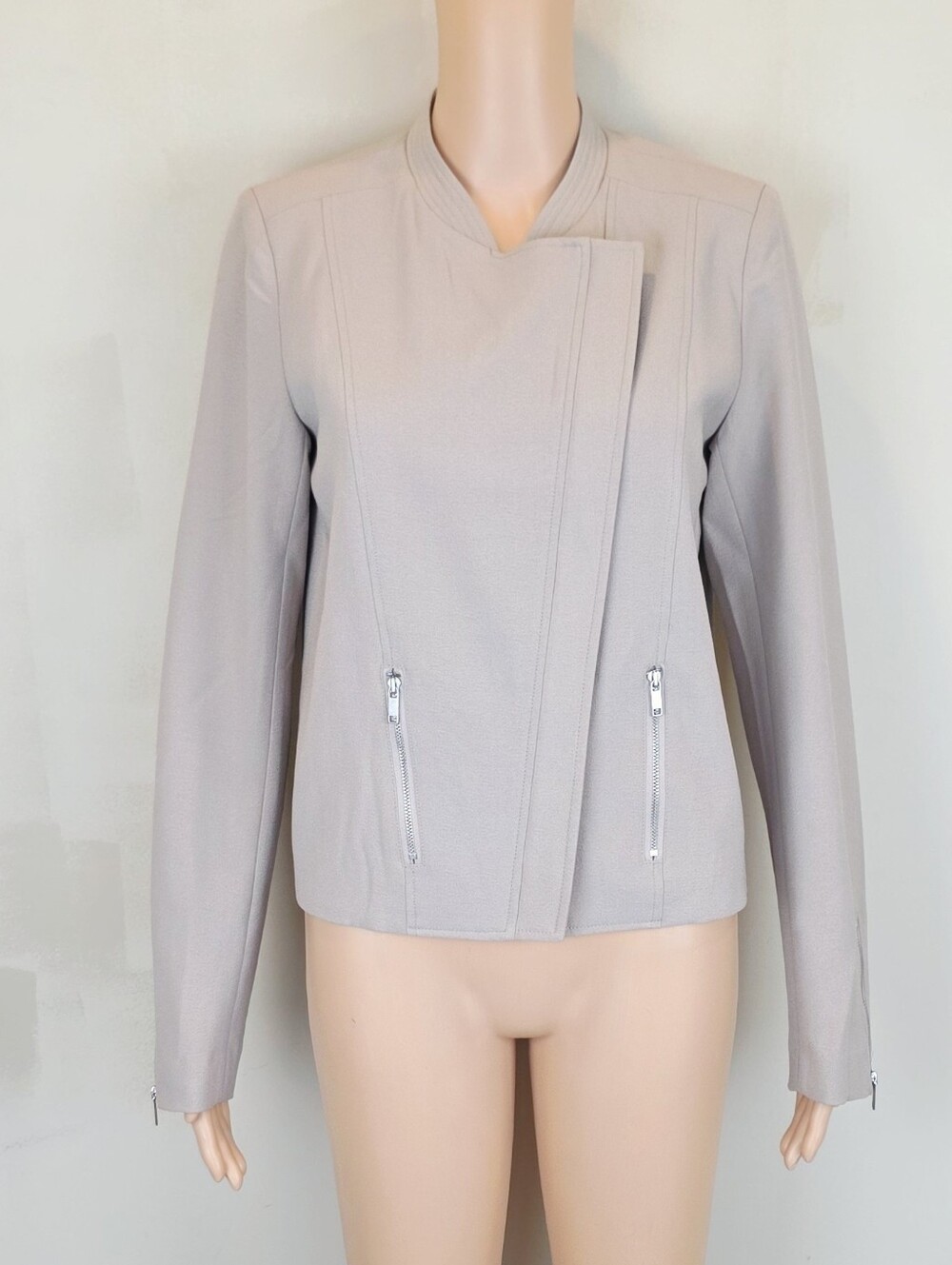 Harve Benard Long Sleeve Zipper Detail Jacket